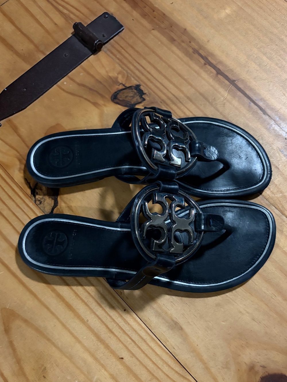 Tory Burch Black Leather Logo Thong Sandals with Gold Logo